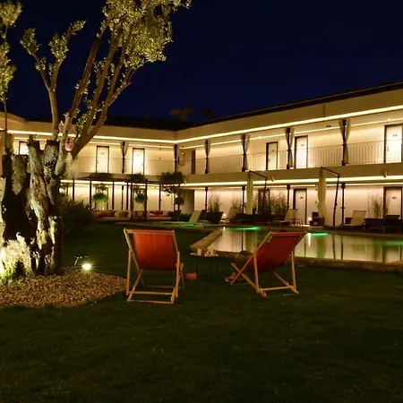 Ξενοδοχείο Mola Cunda