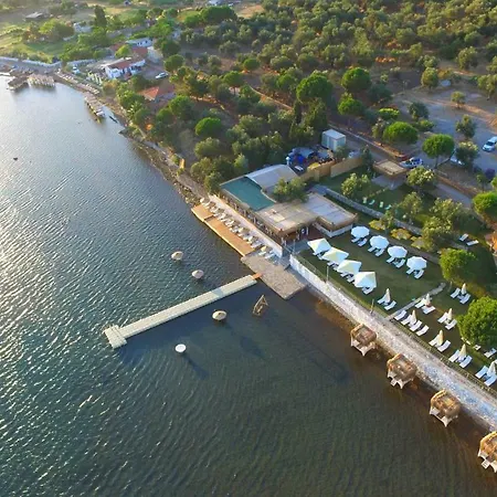 Ξενοδοχείο Mola Cunda