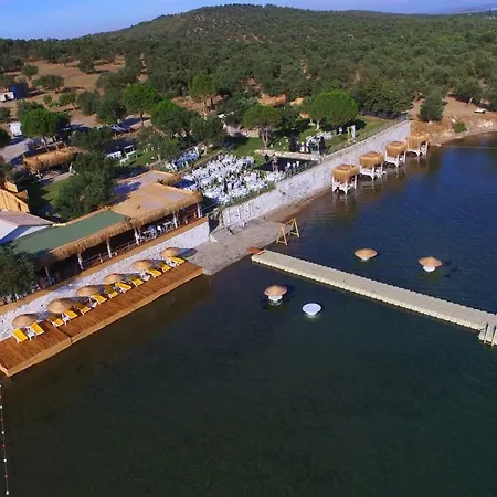 Mola Cunda 3* Ayvalı