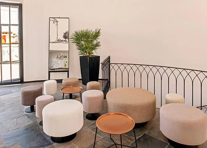 Mola Cunda Айвалык