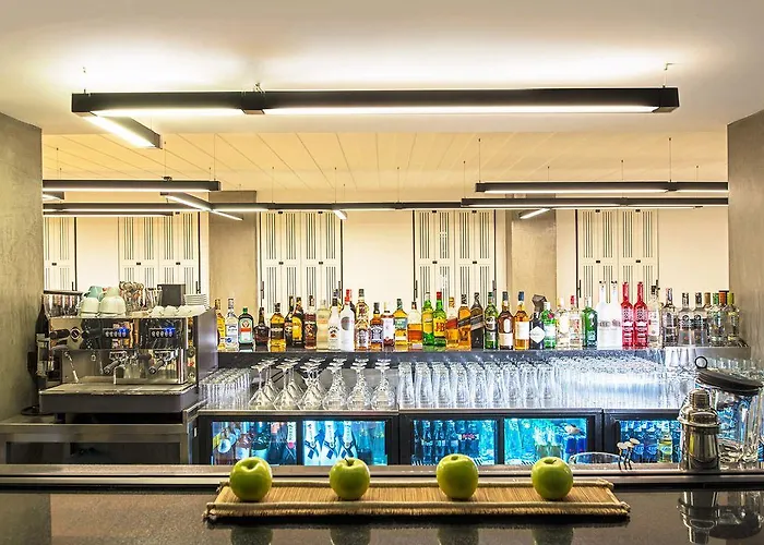 Отель Mola Cunda 3*