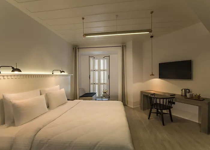 Отель Mola Cunda