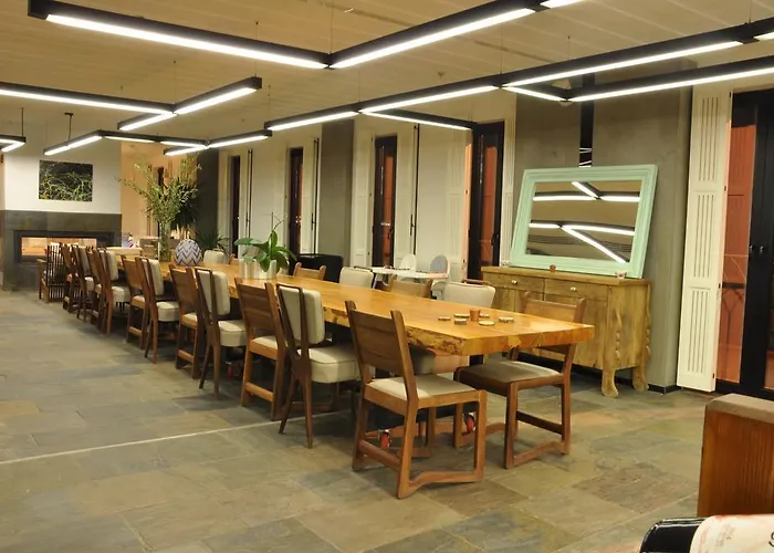 Mola Cunda Айвалык