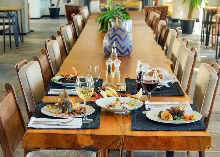 Mola Cunda Отель 3*