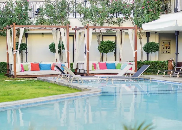 Mola Cunda 3* Айвалык