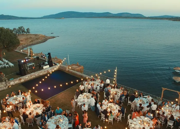 Hotell Mola Cunda Ayvalı