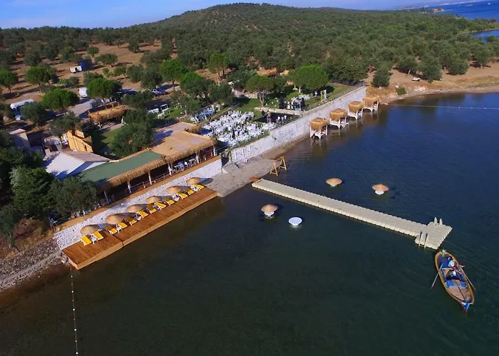 Mola Cunda 3* Айвалык